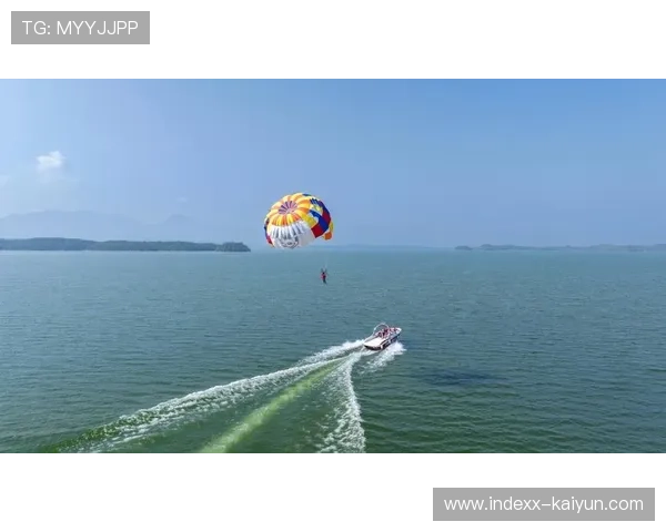 “跟着赛事去旅行”,庐山西海探索体旅融合新风尚。 “跟着赛事去旅行”,庐山西海探索体旅融合新风尚。